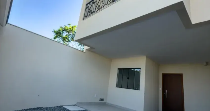 Casa a venda com 3 quartos com suíte no bairro planície da serra