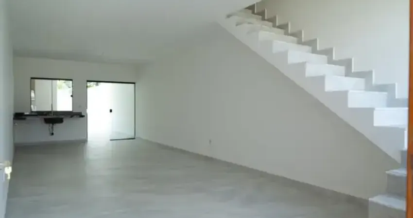 Linda casa duplex 3 quartos com suíte em jacaraipe perto da praia