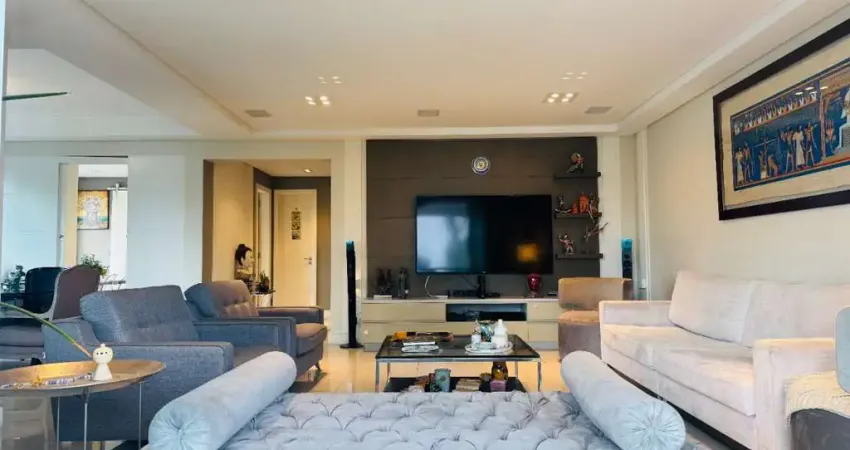 Apartamento tipo para venda em aclimação com 4 quartos, sendo 3 suítes, 215m²