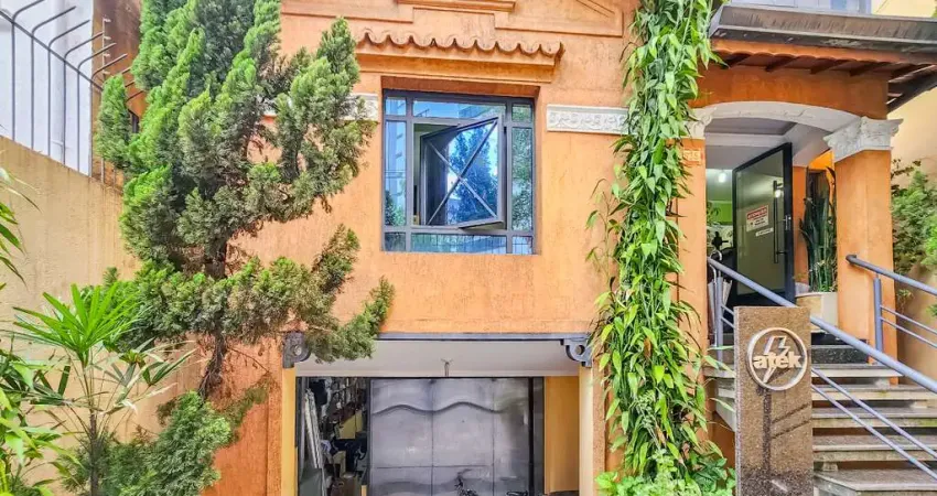 Casa comercial à venda na Rua Galvão Bueno, 825, Liberdade, São Paulo