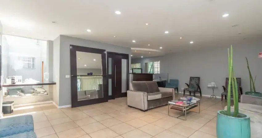 Casa comercial à venda na Avenida Jandira, 913, Moema, São Paulo