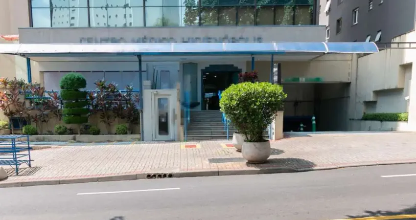 Ponto comercial para alugar na Rua Conselheiro Brotero, 1539, Santa Cecília, São Paulo