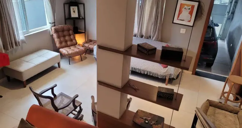 Casa para venda em Vila Pompéia com 3 quartos, sendo 1 suíte , 180m²