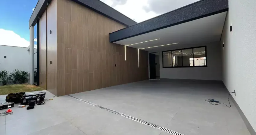 Casa de alto padrao a venda no bairro liberdade em divinopolis mg