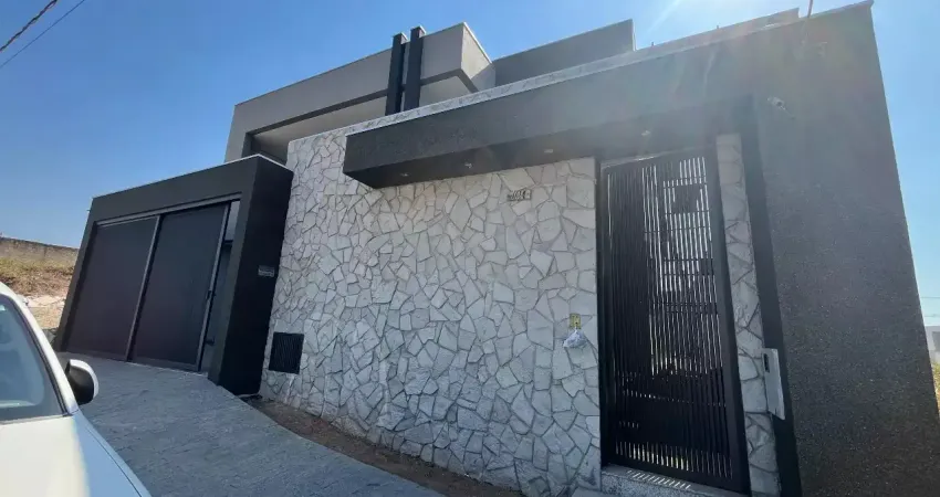 Casa de alto padrão no residencial altaville / divinópolis - 04 quartos / 1 suíte, 2 vagas