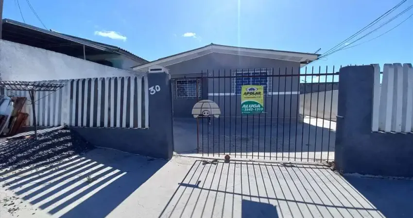 Casa com 3 quartos para alugar na Rua Gerônimo Lazaroto Sobrinho, 30, Jardim dos Eucaliptos, Colombo