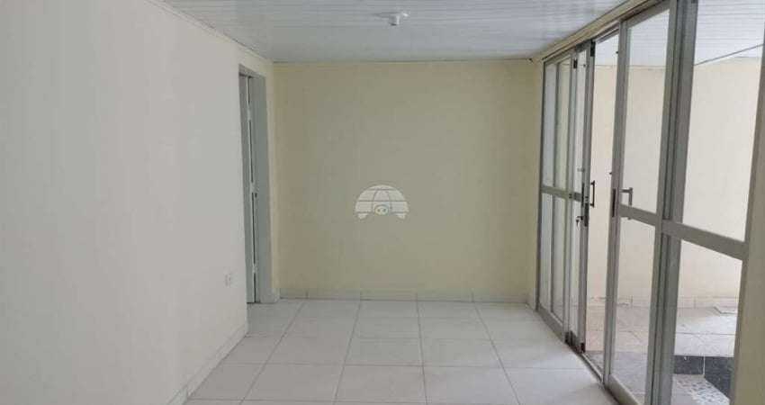 Casa com 2 quartos para alugar na Travessa da Pereira, 34, Vila Santa Helena, Colombo