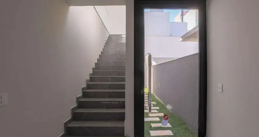 Casa com 3 quartos à venda na Rua João Pires, 155, Parque Tauá, Londrina
