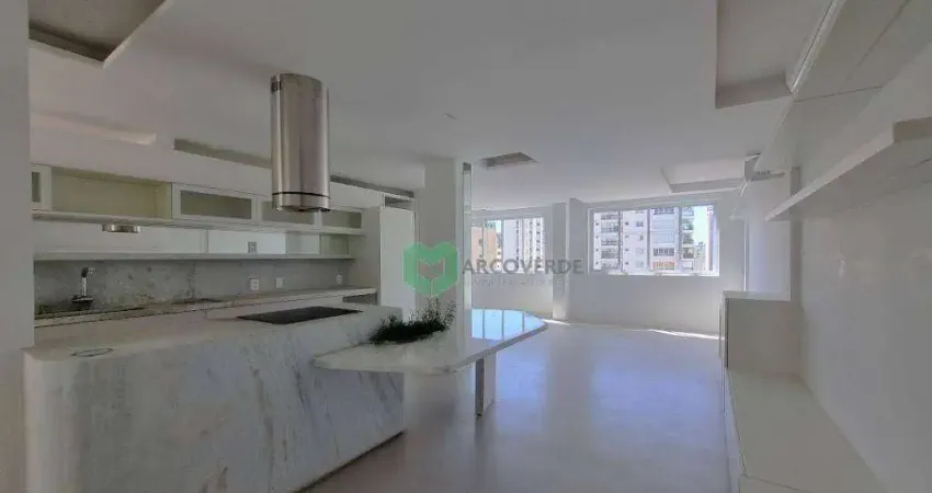 Apartamento totalmente reformado e decorado com soluções de arquitetura!