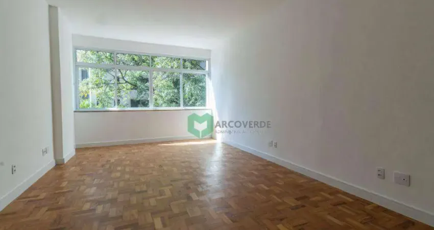 Apartamento reformado a venda no paraíso com 3 quartos, sendo 1 suíte, 115m².