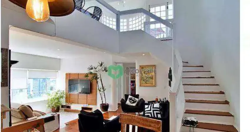 Cobertura reformada em excelente localização- proxima a padaria casablanca vila andrade-morumbi