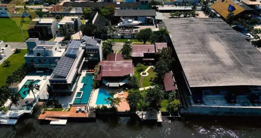 Casa à venda no Piçarras, Guaratuba 