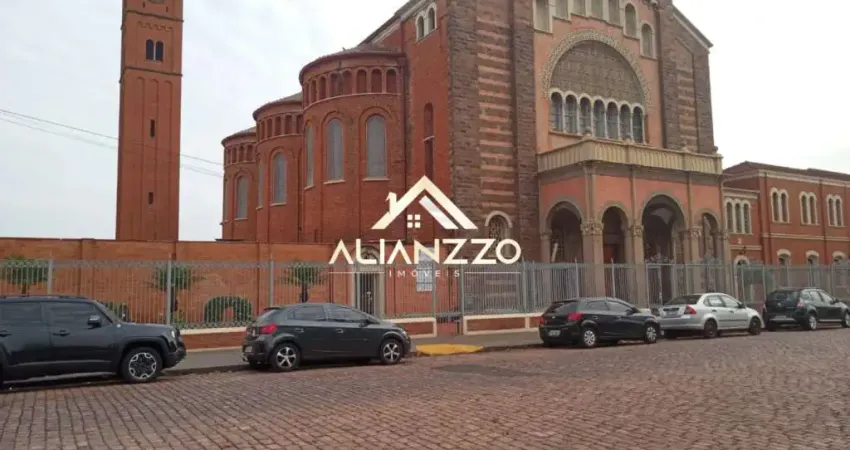 Casa Sobrado para Venda no Bairro Campos Eliseos em Ribeirão Preto/SP. Alianzzo Imóveis.