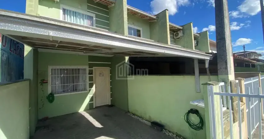 Casa com 2 quartos à venda no Espinheiros, Joinville 