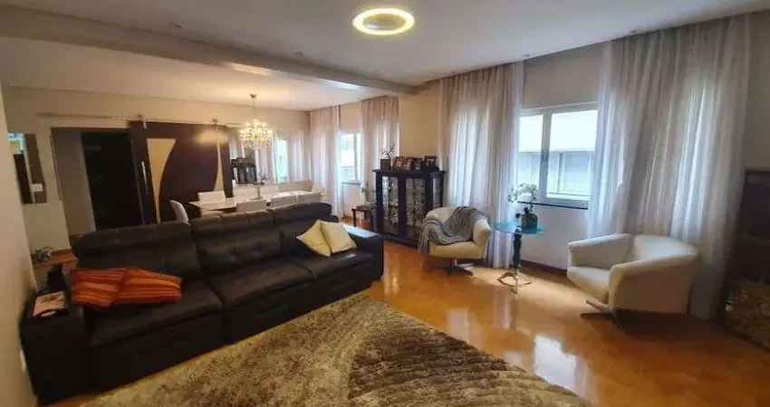 Reformado. excelente oportunidade!!!! 3 dorms (1 suíte)!! 1 vaga, 135m2 área útil.