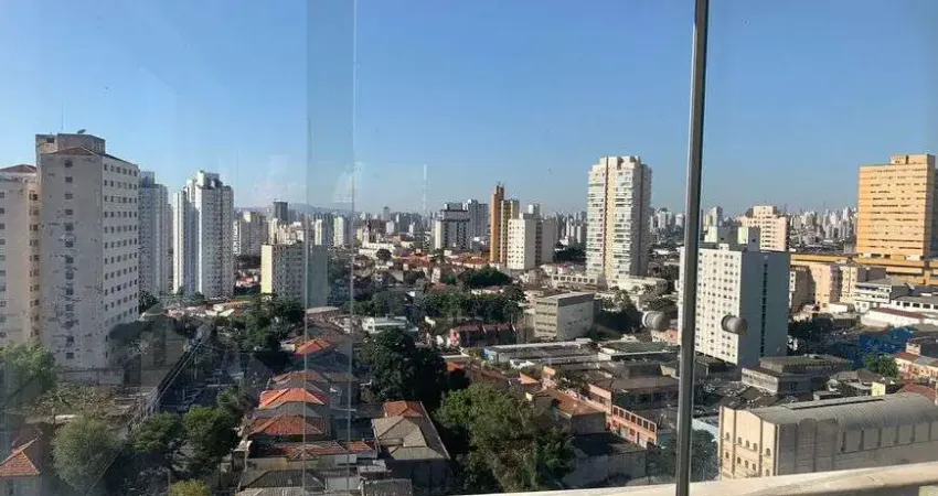 Cobertura com longo terraço , totalmente reformado, muito ensolarado, vista panoramica