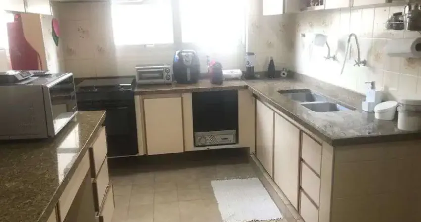 Apartamento para aluguel e venda possui 113 metros quadrados com 3 quartos