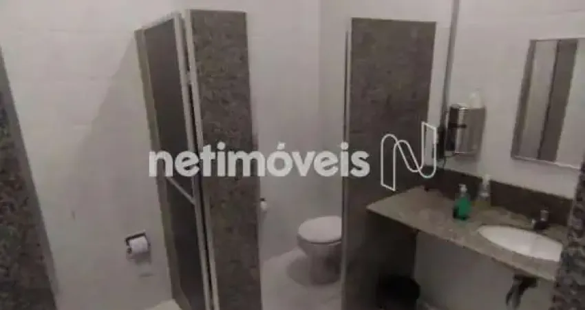 Prédio com 8 salas para alugar no Centro, Betim 