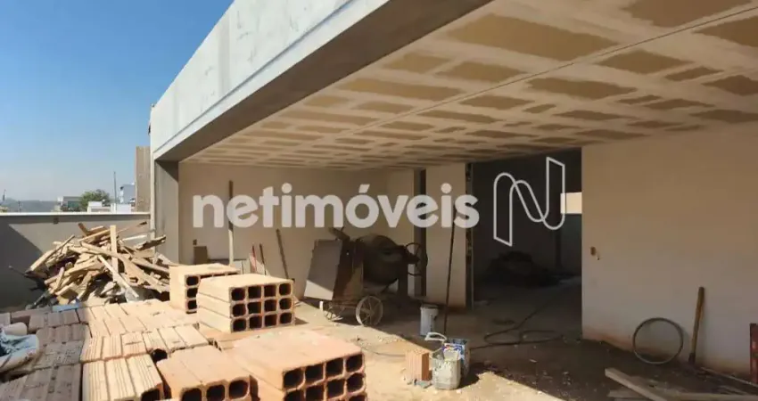 Casa  lote inteiro para venda no bairro monte verde, betim / mg.