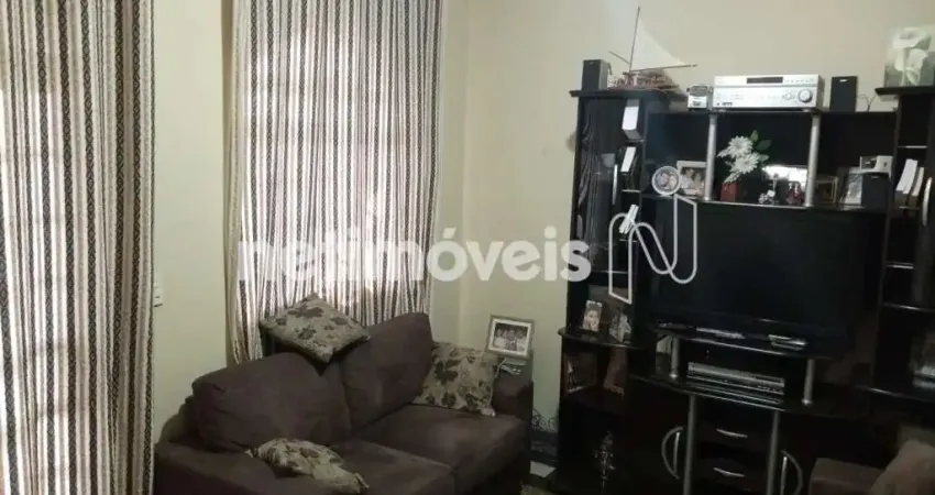 Casa com 3 quartos à venda no Jardim Petrópolis, Betim 