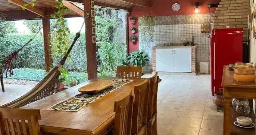 Casa com 4 dormitórios à venda por R$ 1.340.000,00 - Super Quadra Morumbi - São Paulo/SP