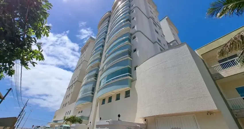 Apartamento com 3 Dormitórios,  1 Suite,  2 Vagas e com 135M² em Gravatá por R$ 1.400.000.  Imóvel Residencial em Navegantes/SC.