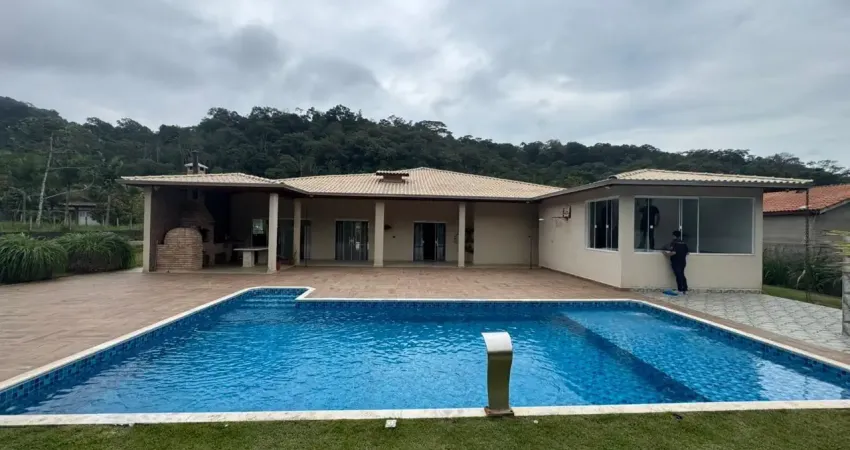 Venha viver a experiencia de morar em contato com a natureza em lugar incrivel