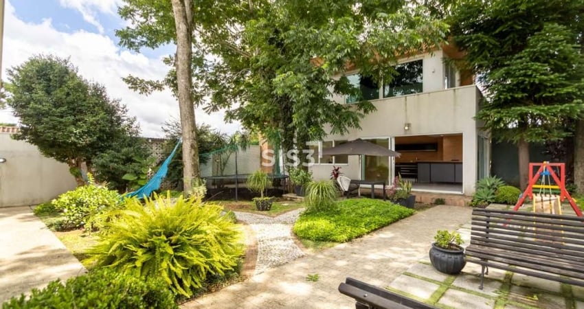 Casa com 5 quartos à venda na Rua Santa Cecília, Vista Alegre, Curitiba
