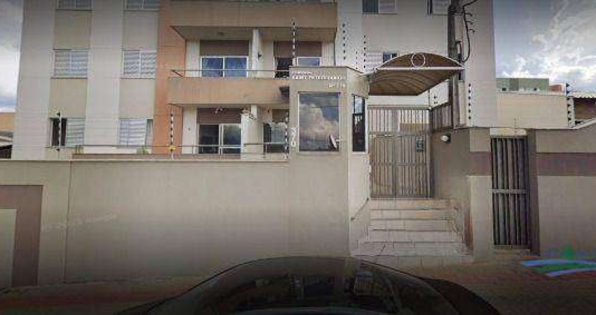 Apartamento com 3 dormitórios à venda, 89 m² por R$ 330.000,00 - Jerumenha - Londrina/PR