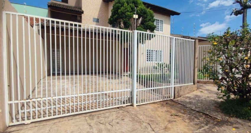 Casa com 3 dormitórios, 150 m² - venda por R$ 550.000,00 ou aluguel por R$ 2.400,00/mês - Jardim Continental - Londrina/PR