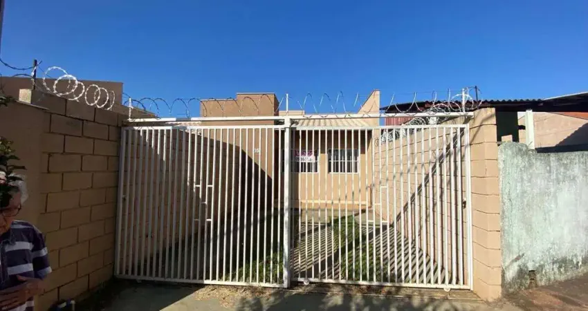 Casa com 2 dormitórios à venda, 76 m² por R$ 240.000,00 - Marabá - Londrina/PR