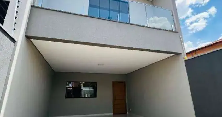 Sobrado com 3 dormitórios à venda, 140 m² por R$ 660.000,00 - Leonor - Londrina/PR