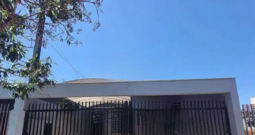 Casa com 3 dormitórios à venda, 132 m² por R$ 460.000,00 - Jardim Esperança - Londrina/PR