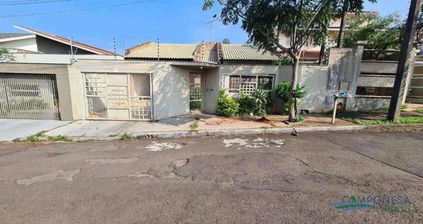 Casa com 4 dormitórios à venda, 169 m² por R$ 900.000,00 - Champagnat - Londrina/PR