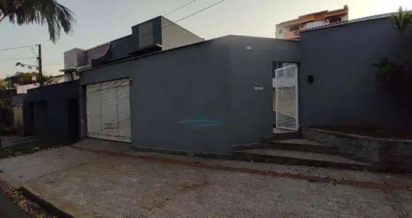 Casa com 3 dormitórios para alugar, 300 m² por r$ 6.500,00/mês - champagnat - londrina/pr