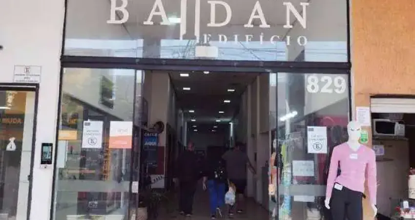 Apartamento com 1 dormitório para alugar, 35 m² por r$ 1.500,00/mês - centro - londrina/pr