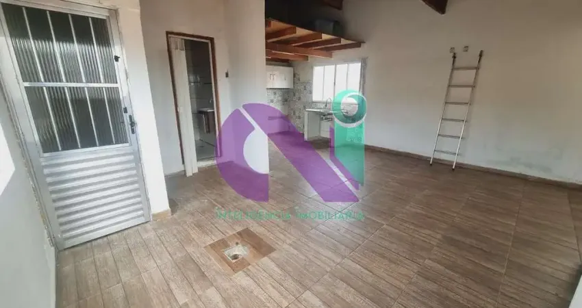 Casa com 3 quartos para alugar no Jardim Roberto, Osasco