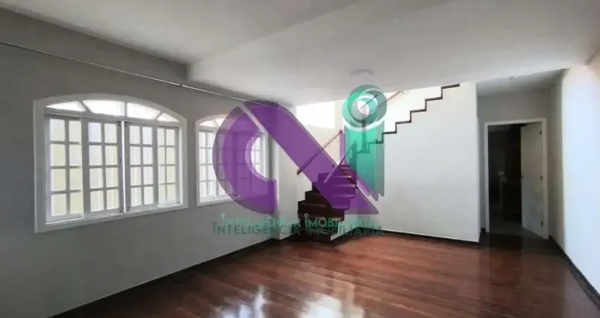 Casa com 3 quartos para alugar na Cidade São Francisco, São Paulo
