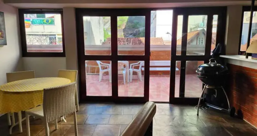 Casa em condomínio fechado com 4 quartos à venda na Rua Lacerda Coutinho, Copacabana, Rio de Janeiro