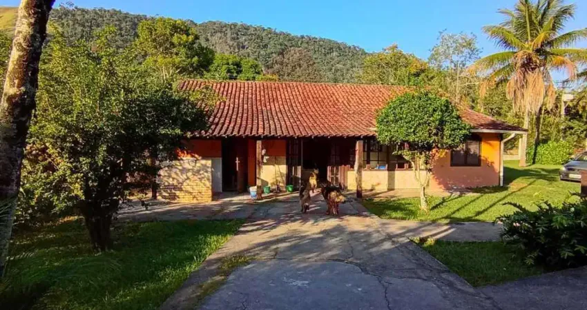 Casa com 4 quartos à venda na Rua Rinaldo Francisco Alves, Serra de Mato Grosso (Sampaio Correia), Saquarema