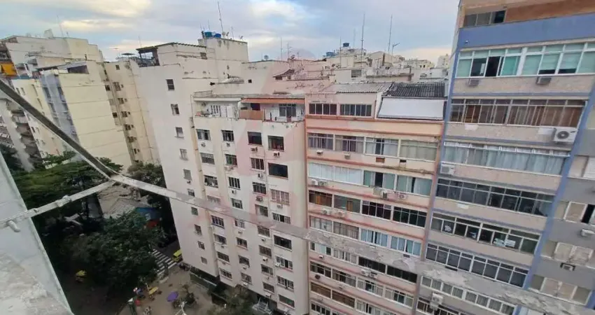 Kitnet / Stúdio à venda na Rua Sá Ferreira, Copacabana, Rio de Janeiro