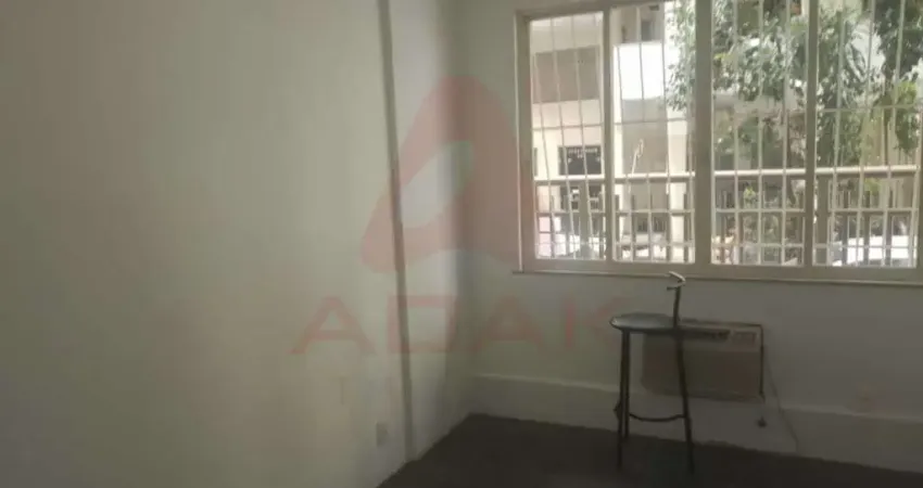 Kitnet / Stúdio à venda na Rua Barata Ribeiro, Copacabana, Rio de Janeiro