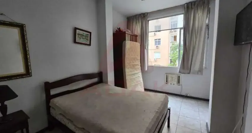 Kitnet / Stúdio à venda na Avenida Prado Júnior, Copacabana, Rio de Janeiro