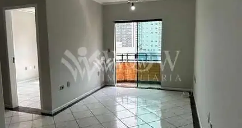 Apartamento no edifício andréia com 2 quartos à venda no centro em balneário camboriú