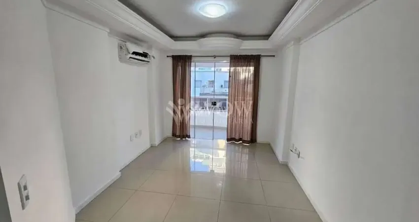 Apartamento a venda com 3 dormitórios  no edifício barcelona no centro de balneário camboriú