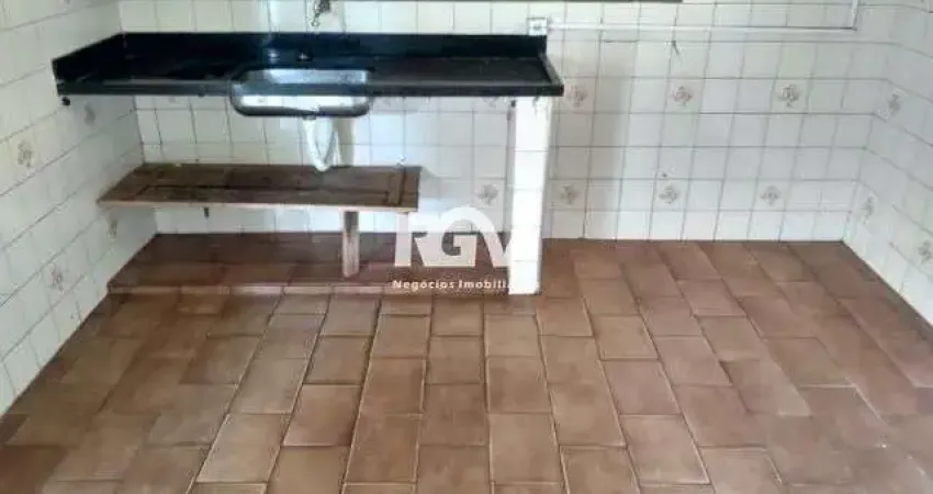 Casa com 3 quartos para alugar no Jardim das Palmeiras, Uberlândia