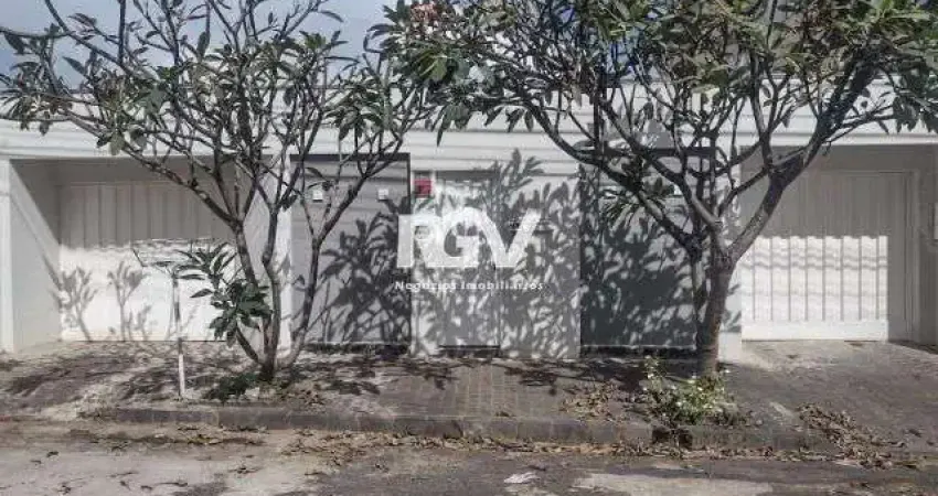 Casa com 4 quartos à venda no Santa Mônica, Uberlândia