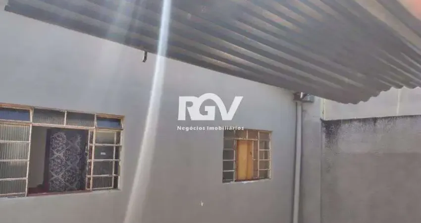 Casa com 3 quartos à venda no Osvaldo Rezende, Uberlândia