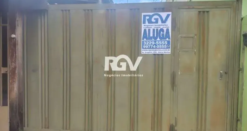 Casa com 2 quartos para alugar no Martins, Uberlândia