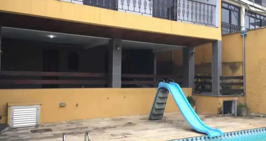 Casa com 4 quartos à venda na Rua Breno Guimarães, Jardim Guanabara, Rio de Janeiro